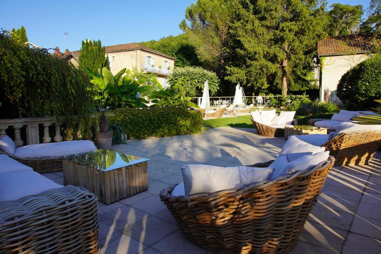 Hotel Restaurant Le Centenaire Les Eyzies Экстерьер фото