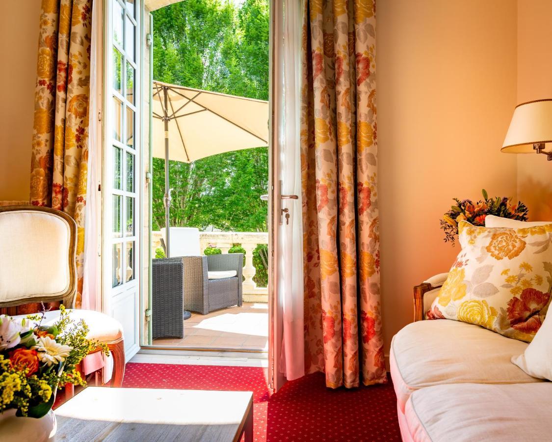 Hotel Restaurant Le Centenaire Les Eyzies Экстерьер фото