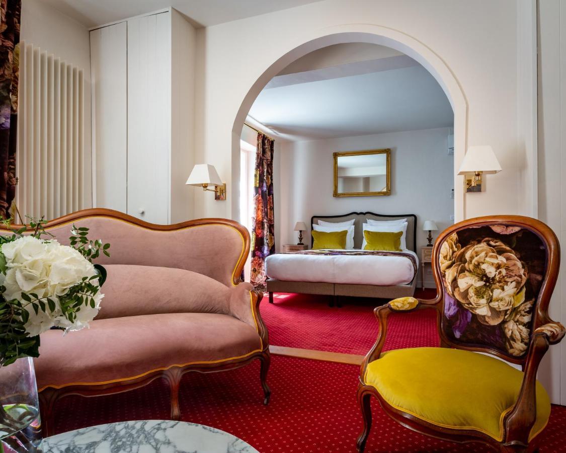 Hotel Restaurant Le Centenaire Les Eyzies Экстерьер фото