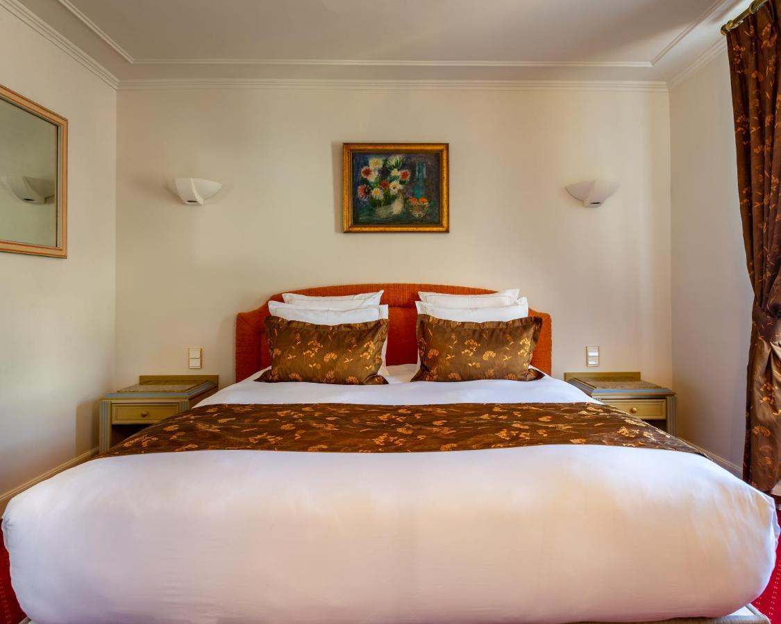 Hotel Restaurant Le Centenaire Les Eyzies Экстерьер фото