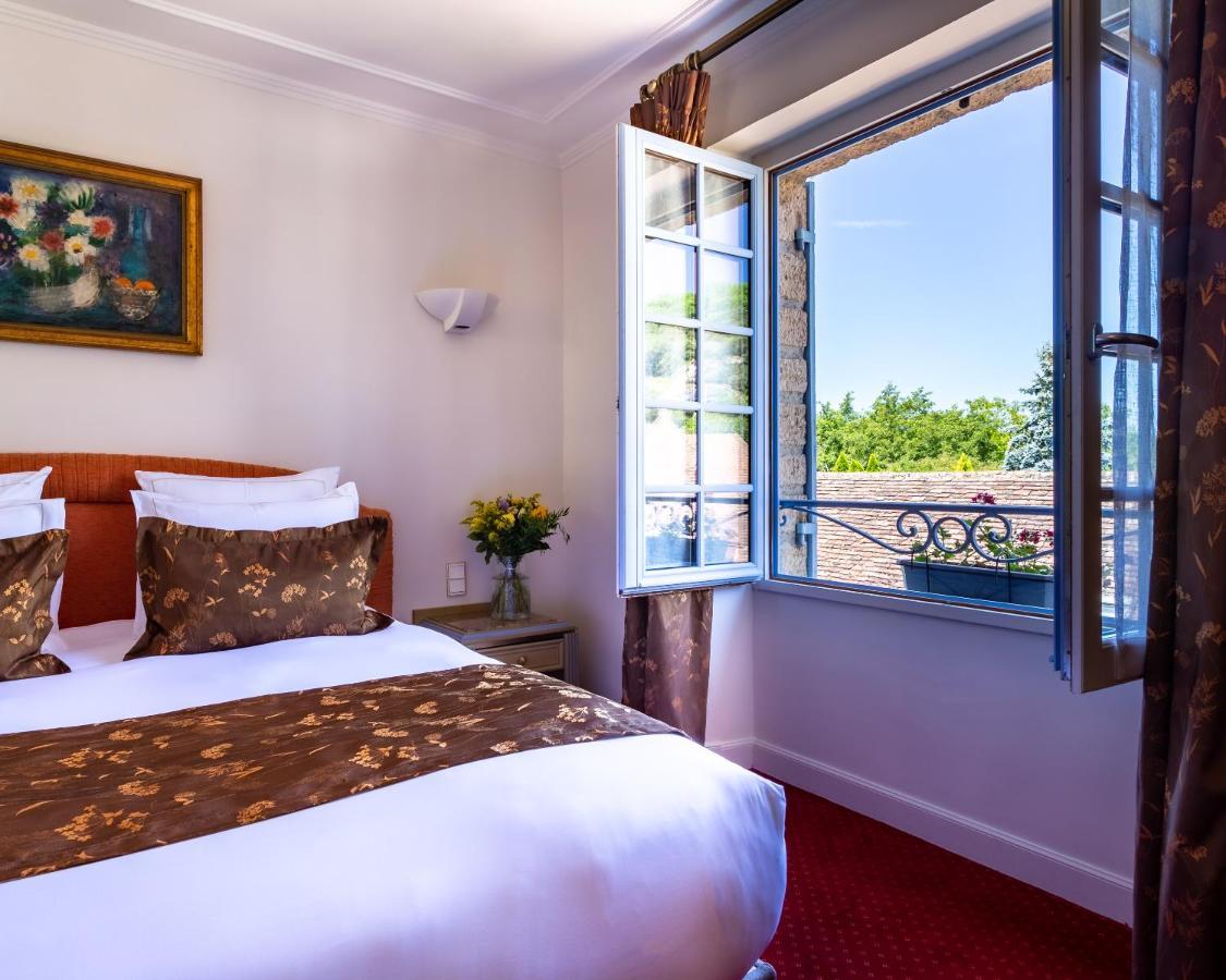 Hotel Restaurant Le Centenaire Les Eyzies Экстерьер фото
